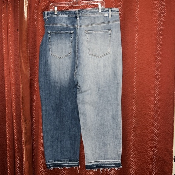 Risen Straight Jeans 3XL - Picture 2 of 9